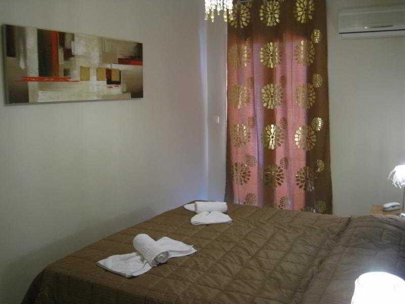 Axos Hotel Platanes  Exterior photo
