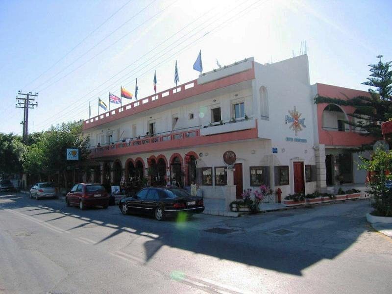 Axos Hotel Platanes  Exterior photo